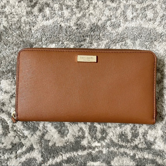 KATE SPADE CONTINENTAL WALLET - Picture 1 of 9